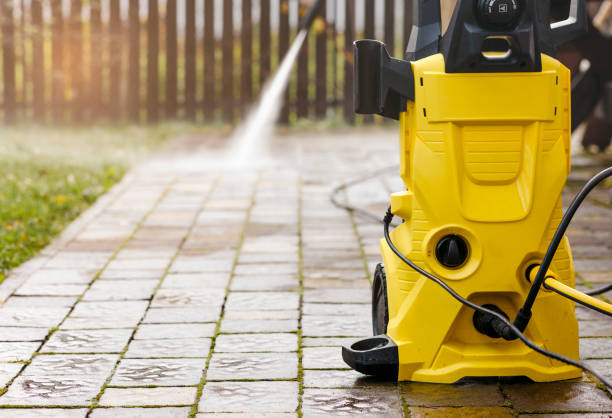 Best Playground Equipment Cleaning  in Columbus, IN